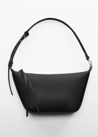 MANGO Ročna torbica 'Ashley' | črna barva