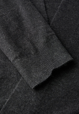 Street One Studio Strickjacke in Grau