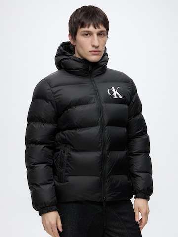 Calvin Klein Jeans - Casaco meia-estação em preto: frente