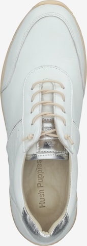 Baskets basses HUSH PUPPIES en blanc