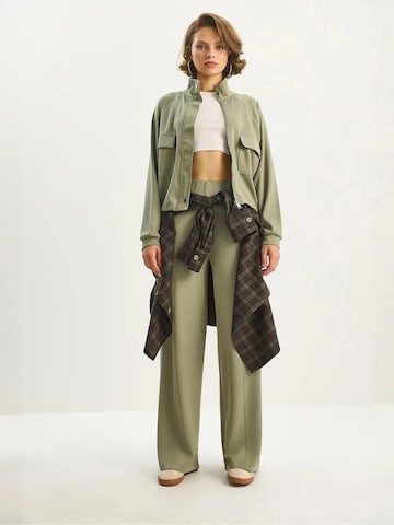 Abito da casa di Bianco Lucci in verde: frontale