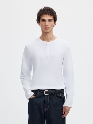 SELECTED Shirt in White: front
