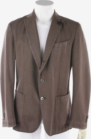 Windsor Suit Jacket in M-L in Brown: front