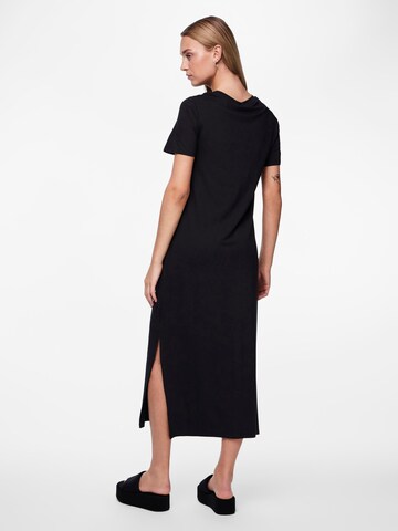 PIECES - Vestido 'SOFIA' en negro