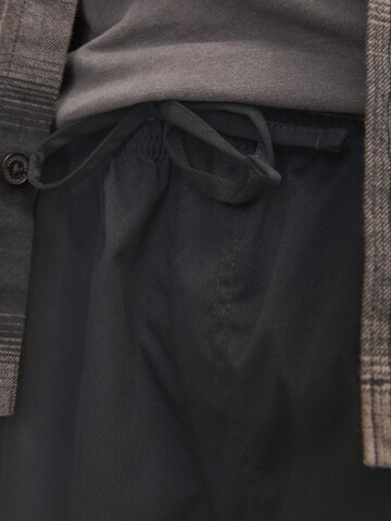 JACK & JONES Regular Pants in Black
