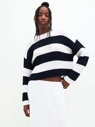 Pull&Bear Trui in Blauw: voorkant