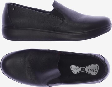 Joya Flats & Loafers in 41 in Black: front