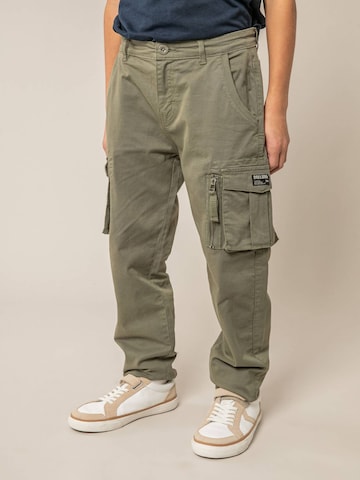 Deeluxe Regular Broek 'Kenai' in Groen: voorkant