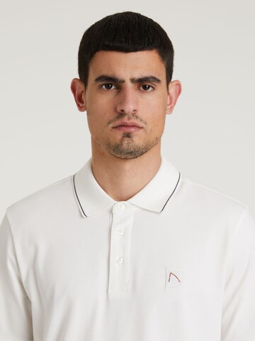 CHASIN' Shirt 'Jay' in White