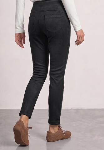 STREET ONE Slimfit Nadrág - fekete
