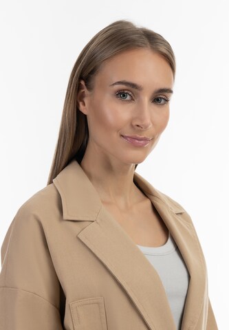 RISA Between-Seasons Coat in Beige