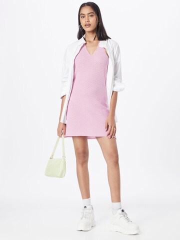 Monki Knitted dress in Pink