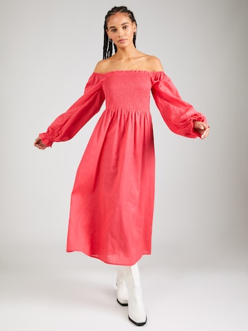 Robe Dorothy Perkins en rose : devant