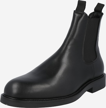 Garment Project Chelsea Boots in Black: front