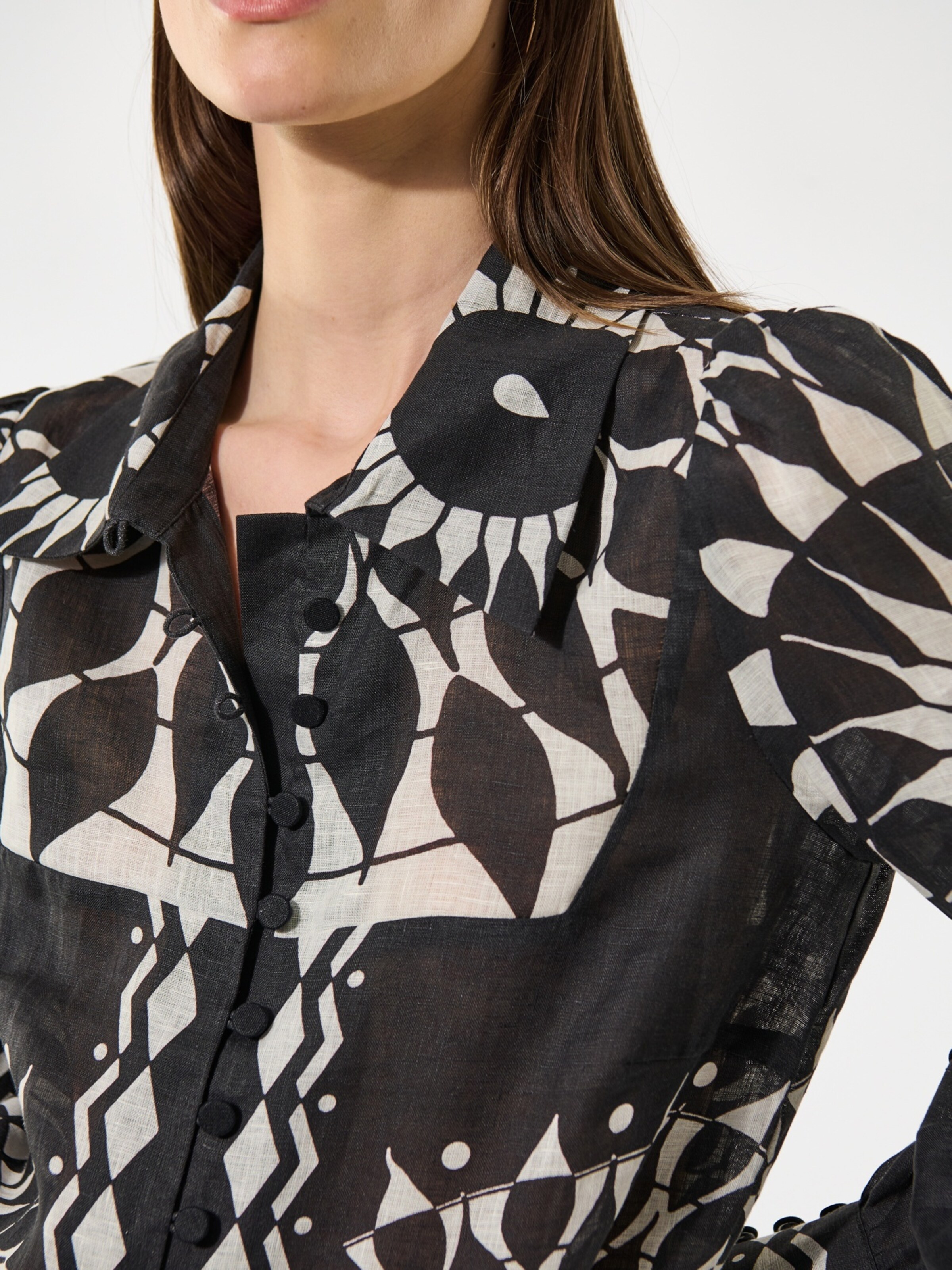 Tricou ' AlexaDEA NS ' de la Dea Kudibal pe negru