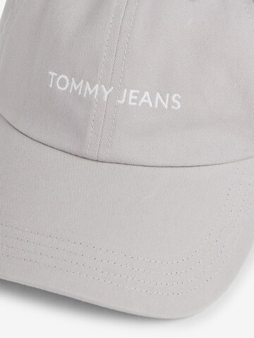 Tommy Jeans Cap in Grey