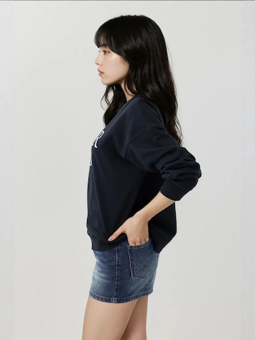 Sweat-shirt Hiccup en bleu