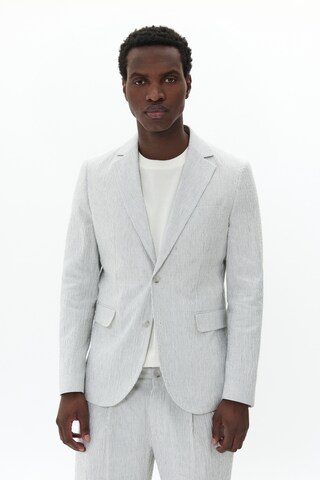 Matinique Regular fit Blazer 'George' in White: front