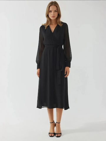 Hiccup Jurk in Zwart: voorkant