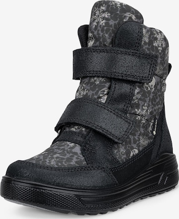 ECCO Snow Boots in Black: front