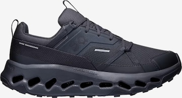 Chaussure de sport On Running en noir : devant