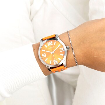 OOZOO Analog Watch in Orange: front