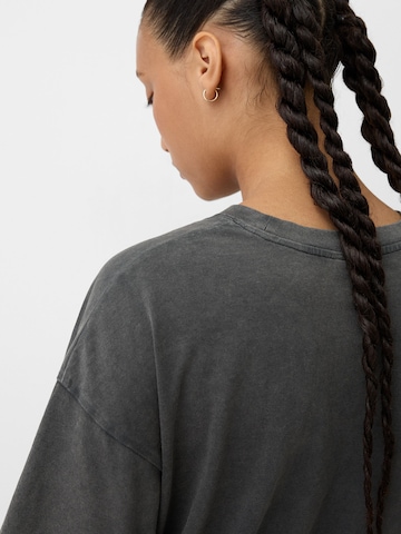 Bershka Shirt in Grey