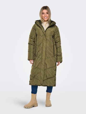Cappotto invernale 'ONLLINA' di ONLY in verde: frontale