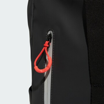 ADIDAS PERFORMANCE - Mochila deportiva 'Audi Formula One Team' en negro