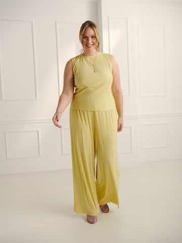 Guido Maria Kretschmer Curvy Shirt 'Fanny' in Yellow