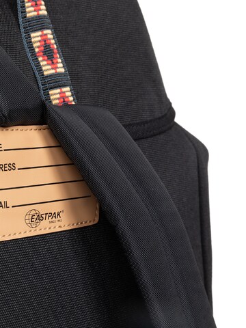 juoda EASTPAK Kuprinė 'Chapel Hill Pak'R'