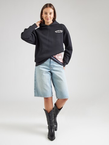 Sublevel Sweatshirt in Black