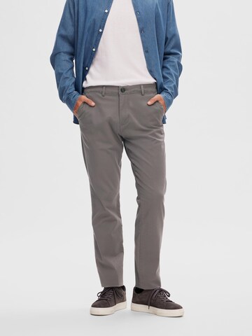 SELECTED HOMME Slim fit Chino Pants 'Miles Flex' in Grey: front