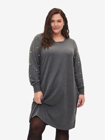 Zizzi Knitted dress 'Lucca' in Grey: front