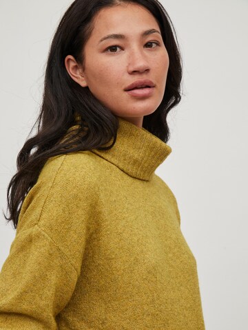 VILA Sweater 'Hanna' in Yellow
