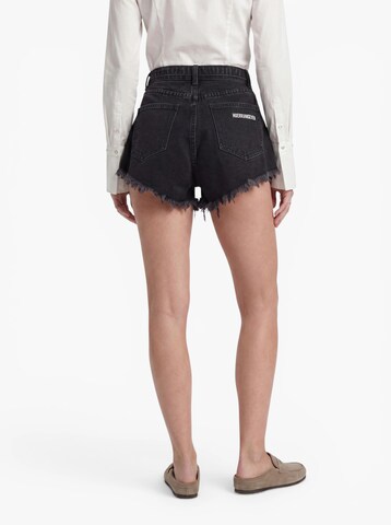 Regular Jean 'Caro' Hoermanseder en gris