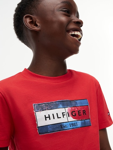 TOMMY HILFIGER T-Shirt in Rot