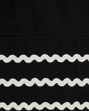 WE Fashion Рокля в черно