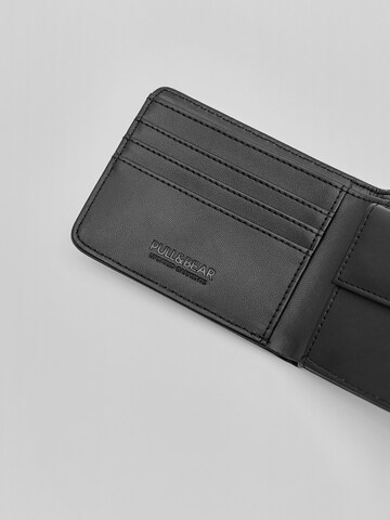 Pull&Bear Wallet in Black