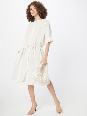 SOAKED IN LUXURY Kleid 'Rosaline' in Weiß