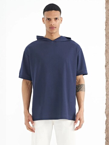 Tommy Life Shirt in Blue: front