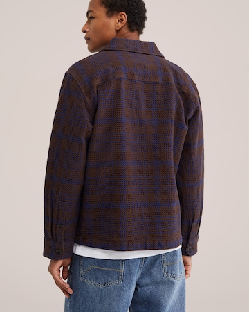 Regular fit Camicia di WE Fashion in marrone