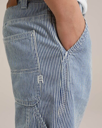 WE Fashion Regular Jeans in Blauw