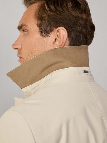Hackett London Mantel in Weiß