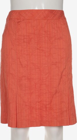 apriori Skirt in XXL in Orange: front