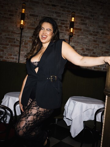 Hoermanseder Vest in Black