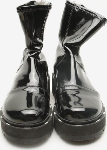 Fendi Dress Boots in 41 in Black
