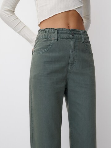 Loosefit Jeans di Pull&Bear in verde