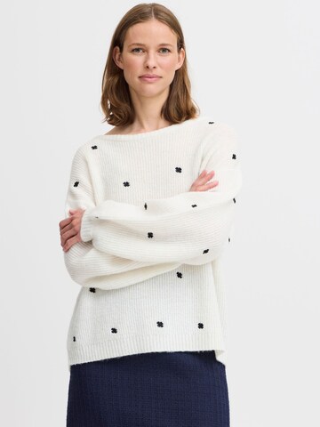 Pull-over 'OTIKI' b.young en blanc : devant