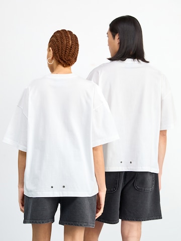 Atelier de roupa Bluser & t-shirts 'TERRA' i hvid